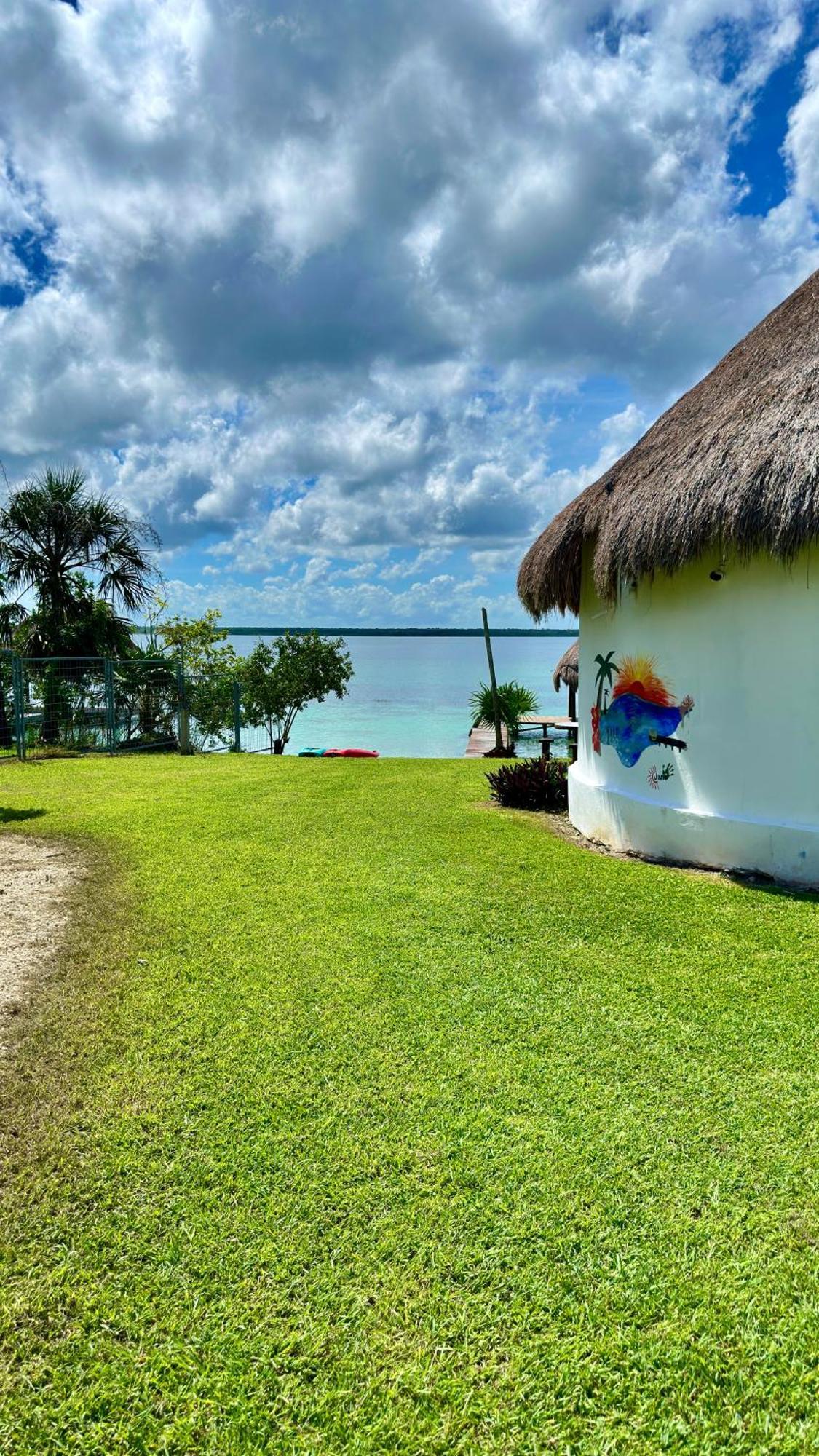 Luigi'S Glamping Lägenhet Bacalar Exteriör bild